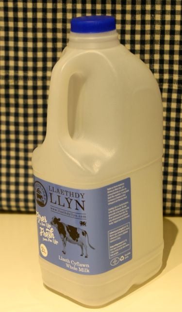 Milk bottle from the Llaethdy Llyn Dairy.