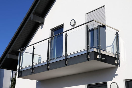 Small Balcony Furniture Ideas