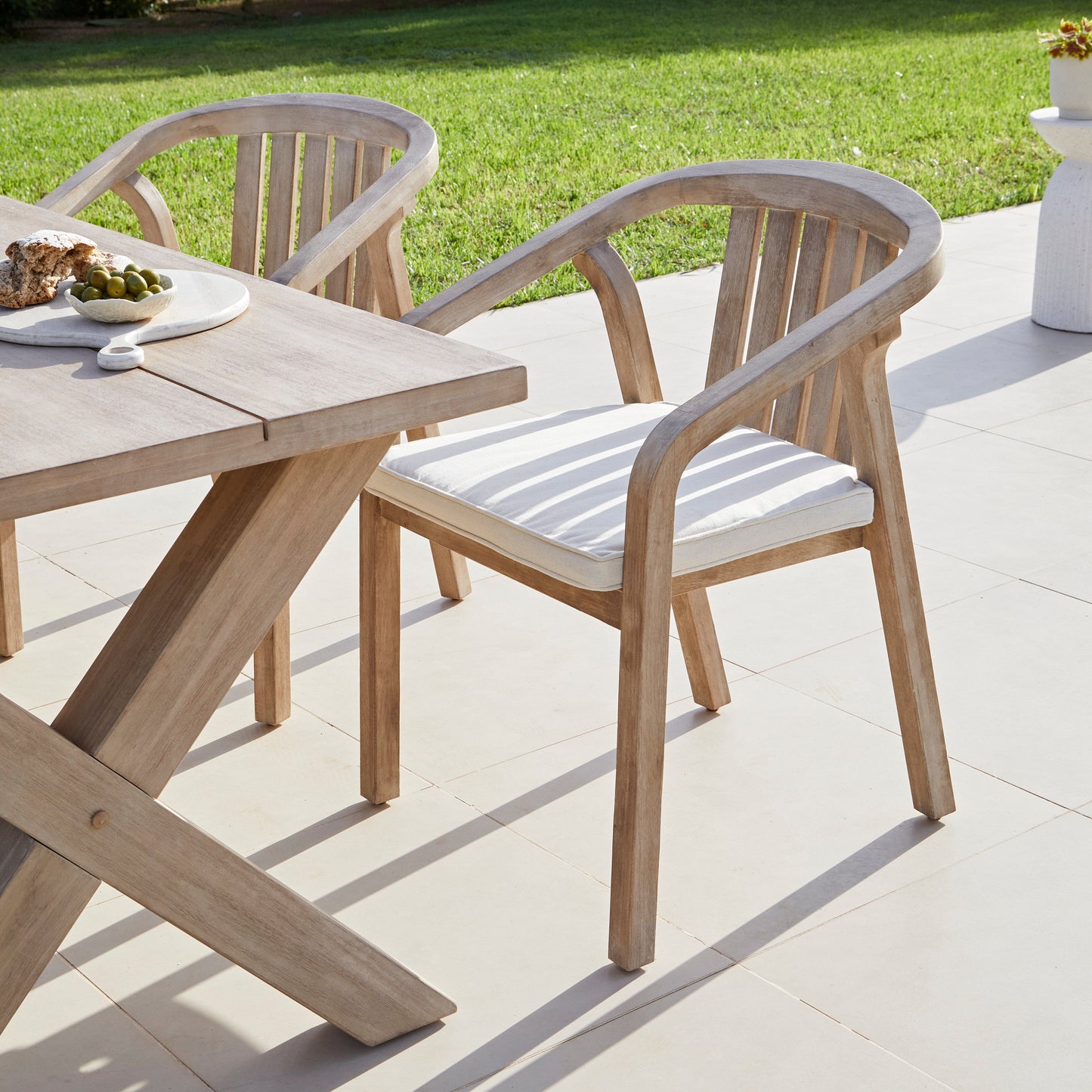 Charlotte 6 Seater Wooden Garden Dining Set with  Shiro - Laura James 