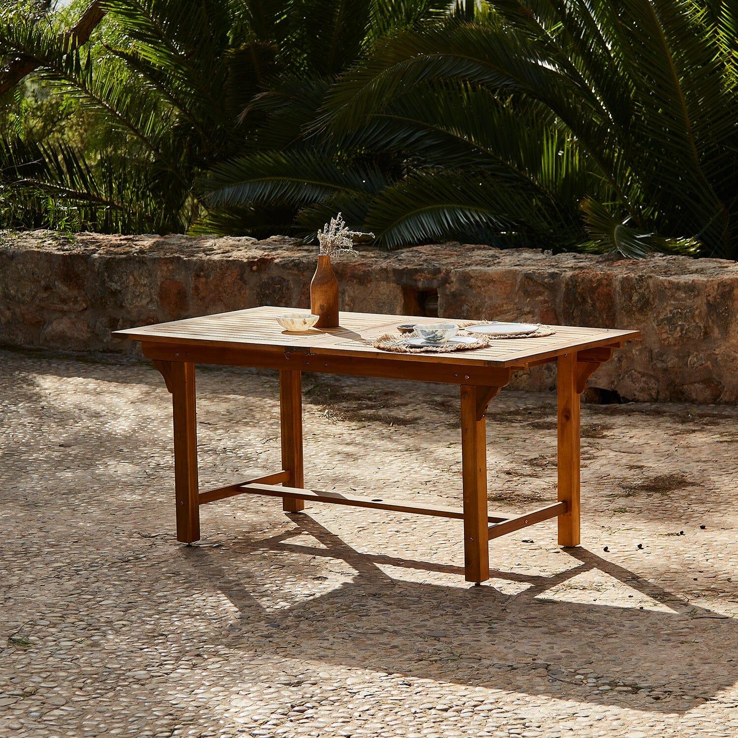 Aspen-4-wooden-extendable-garden-dining-set-with-cushions