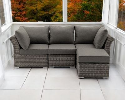 Lisbon 4 Piece Corner set in grey