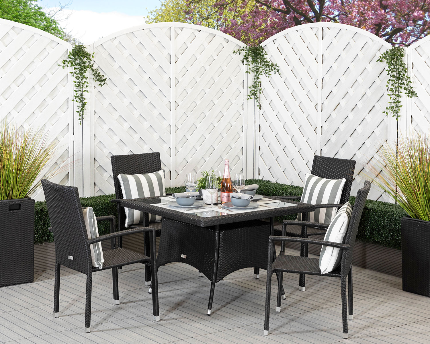 4 Seat Rattan Garden Dining Set With Square Dining Table In Black Rio Rattan Direct