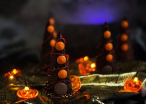 Make these spooky Halloween treats