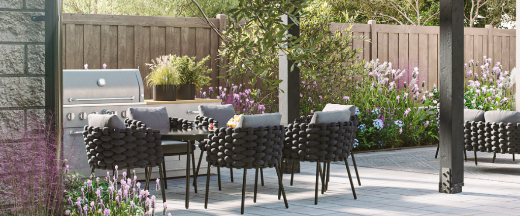 A picture of a rope weave dining set: garden furniture trends 