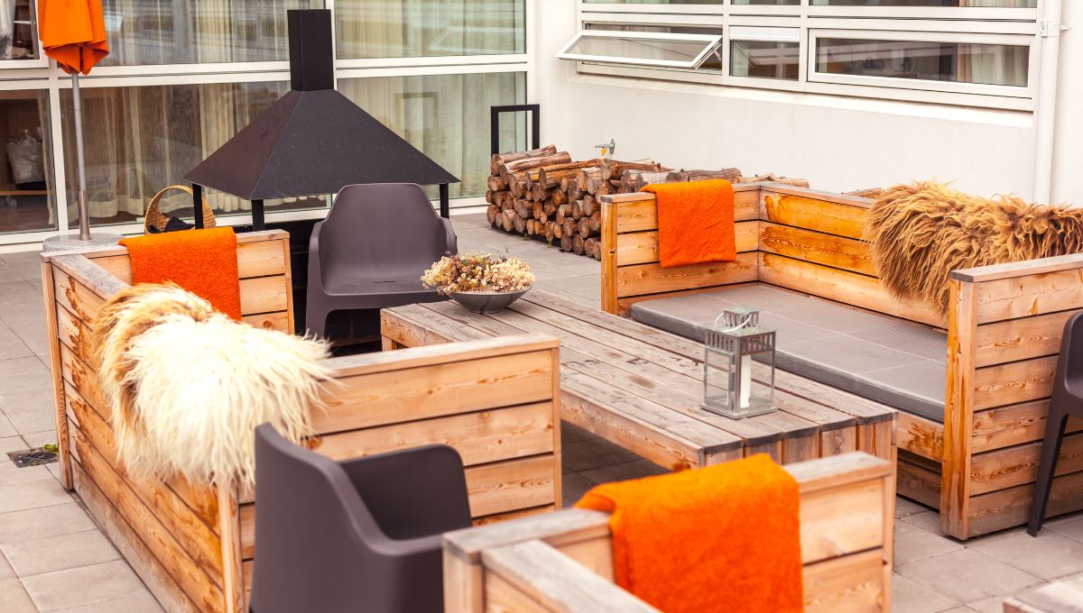 Outdoor Commercial Furniture- 6 Important Things to Consider